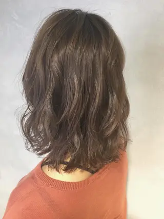 ミディアム カラー 岡邉 隆太のヘアスタイル