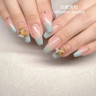 ネイル R inのネイルデザイン