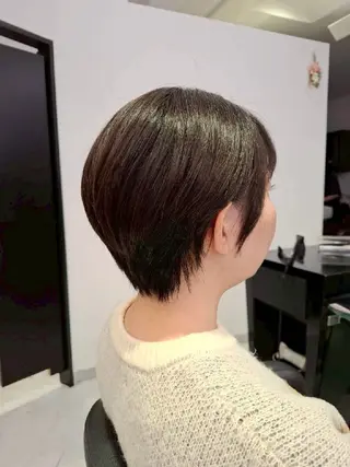 ショート カラー KANAKO .のヘアスタイル