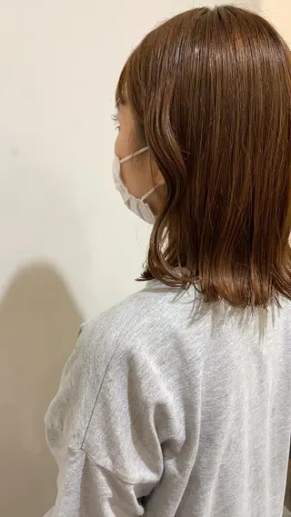 セミロング カラー BLOCK hair makeのヘアスタイル