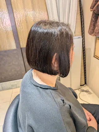 ミディアム 塚原 友紀子のヘアスタイル