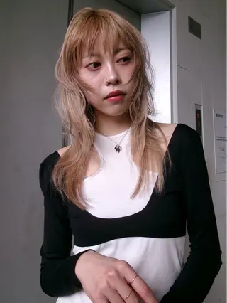 セミロング 🎀トレンドレイヤー カット モモ🎀のヘアスタイル