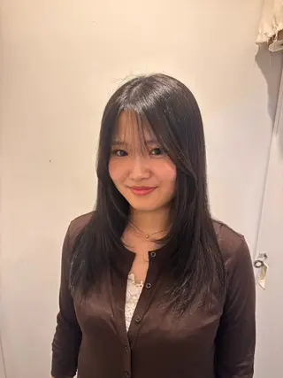 ロング カラー loty すずなのヘアスタイル