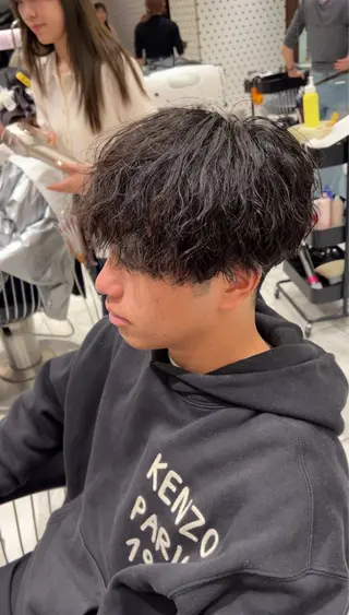 パーマ メンズ 🫐寒色カラー🫐 あいみ🧚🏻のヘアスタイル