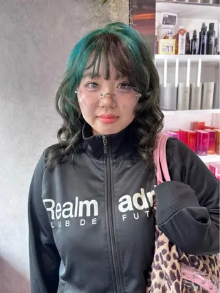 セミロング カラー ヘアアレンジ iona/ハイトーン /ネイルのネイルデザイン