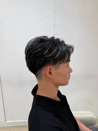 ショート カラー メンズ メンズ特化型美容師 栗山勇人のヘアスタイル