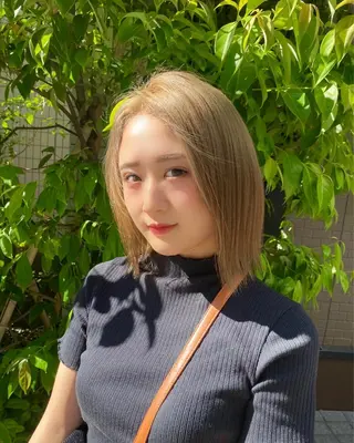 ミディアム カラー 🌿レイヤー/ブリー チ/🌿JINのヘアスタイル