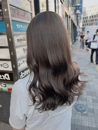 ロング カラー ヘアアレンジ 透け上品ハイトーン 職人ゆうと🤍のヘアスタイル