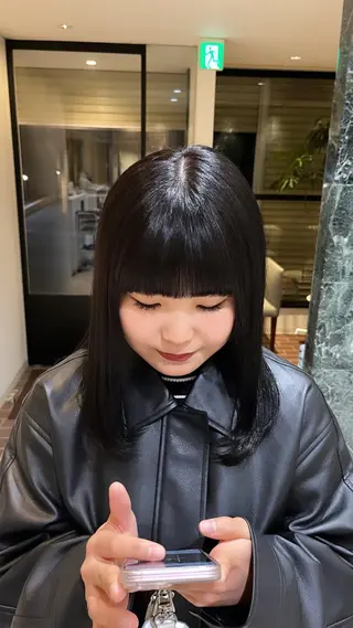 セミロング カラー KOTA / ハイトーン/髪質改善のヘアスタイル