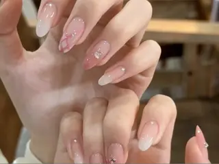 ネイル more glamのネイルデザイン