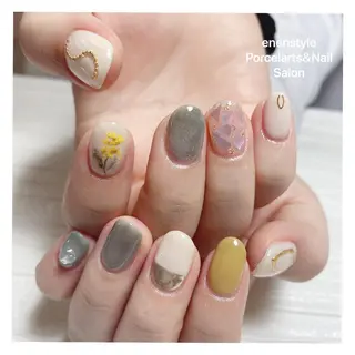 ミディアム ネイル 🐾enen style 🐾のネイルデザイン