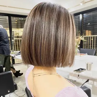 ショート カラー レイヤーカット✂️ 艶髪/小田部慎也のヘアスタイル