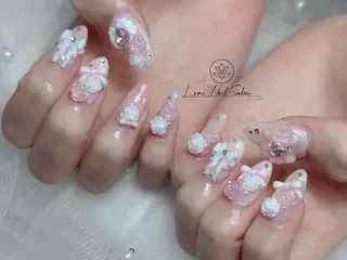 ネイル Lumi Shinokuboのネイルデザイン