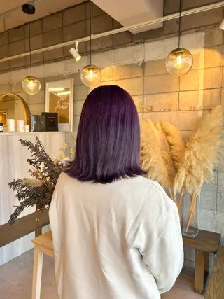 ミディアム カラー 眞名子 瑞紀のヘアスタイル