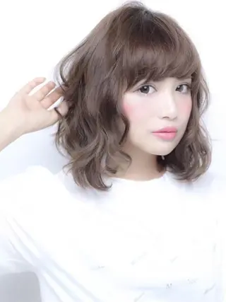 ミディアム repose日本橋 室町のヘアスタイル