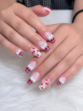ネイル Eli Muse 新宿ネイルのネイルデザイン