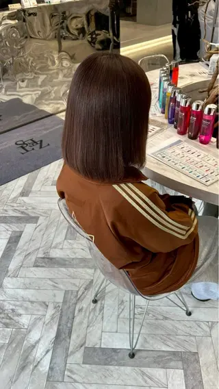 ショート カラー himari💜 酸性ストレートのヘアスタイル