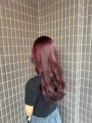 ロング 髪質改善カラー透明感 ダブルカラー幕田のヘアスタイル