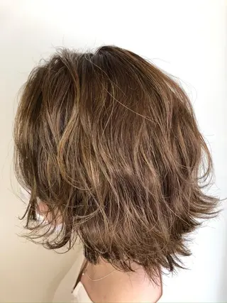 ショート カラー 《インナーカラー》 YAMADAのヘアスタイル