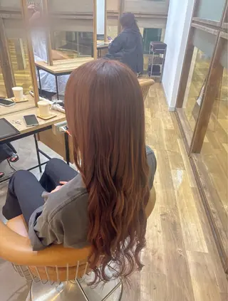 カラー CINQ ゆりんのヘアスタイル