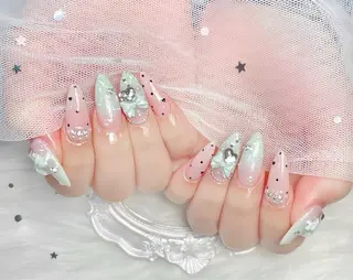ネイル THANHTHANH NAILのネイルデザイン