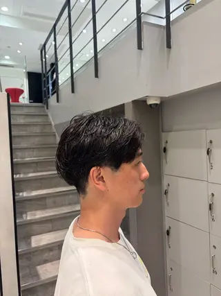 パーマ メンズ earth銀座 青山🩵のヘアスタイル