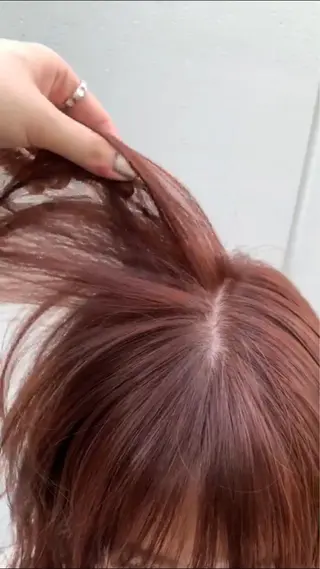 カラー 高梨 里穂のヘアスタイル