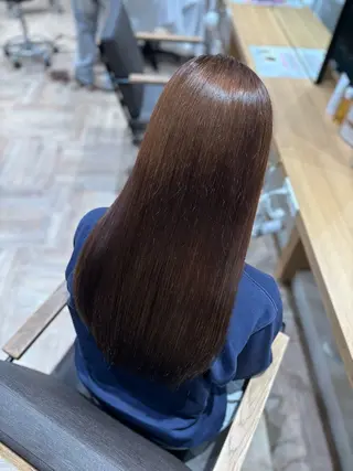 ロング カラー 岡部 りあのヘアスタイル
