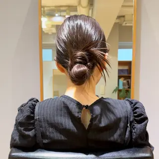 セミロング ヘアアレンジ 🎗️【ヘアセット 美眉】吉川玲🎗️のヘアスタイル