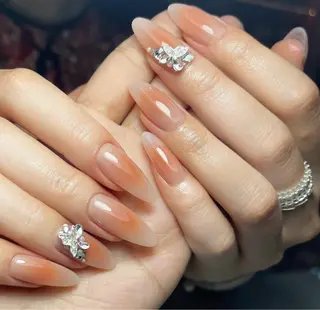 ネイル Hin Hana Nailのネイルデザイン