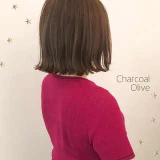 ミディアム カラー 市川 千夏のヘアスタイル