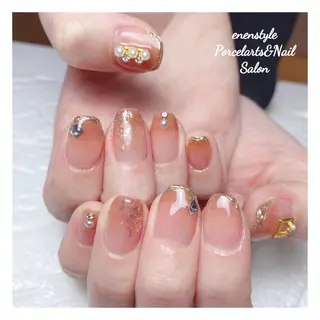 ミディアム ネイル 🐾enen style 🐾のネイルデザイン