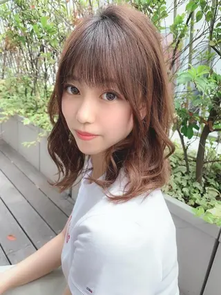 ミディアム 艶感透明感カラー 🫧たけ🫧のヘアスタイル