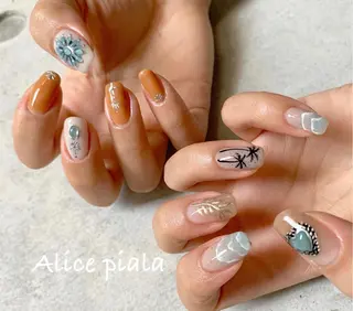 ネイル M. Shihoのネイルデザイン