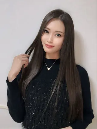 ロング カラー ヘアアレンジ 髪質改善/縮毛矯正 RYOのヘアスタイル