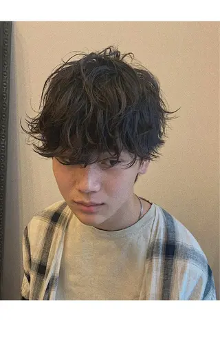 ミディアム メンズ 三矢 ちなつのヘアスタイル