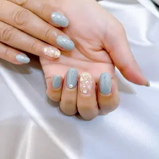 ネイル 🧸 Emiri🫧のマツエク・マツパデザイン