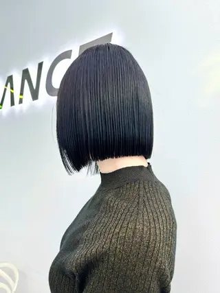 ショート カラー ヘアアレンジ 縮毛矯正🤍 盛れるボブ/ひかりのヘアスタイル