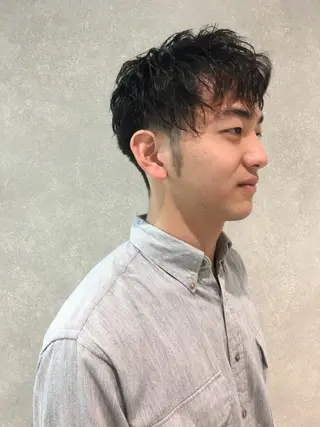カラー パーマ メンズ 迷った時見てください 林 祥平のヘアスタイル