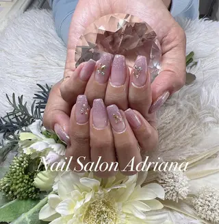 ネイル ADRIANA 大久保駅前徒歩2分のネイルデザイン