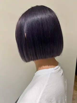 ミディアム ボブ/ハイトーン特化 、鯉口勇人のヘアスタイル