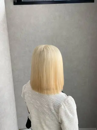 ミディアム 梅田/ハイトーン 🎀Rumina🎀のヘアスタイル