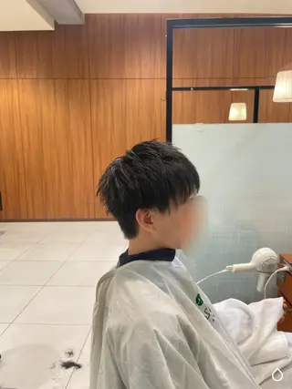 ショート メンズ 髙田 千華 髪質改善ストレートのヘアスタイル