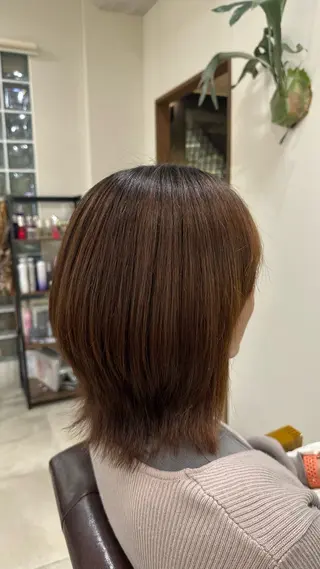ミディアム 遠藤 日和のヘアスタイル