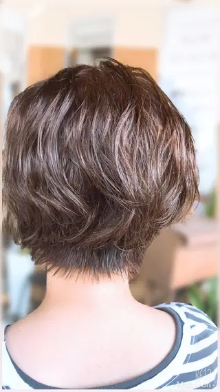 ショート カラー パーマ hair works raptureのヘアスタイル
