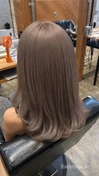 カラー 韓国風特化 透明感カラー✨️凜のヘアスタイル