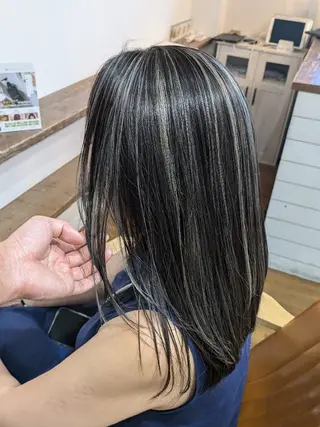 ロング カラー 奥田 誠司のヘアスタイル