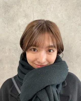 ショート 金子 芽威のヘアスタイル