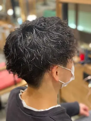 ショート パーマ メンズ unopulir 景山 凌のヘアスタイル