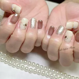 ネイル NailSalon Fluraのネイルデザイン